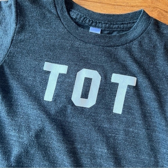 Tosan Knows Best American Apparel Charcoal Tot Toddler T-Shirt - Picture 2 of 4